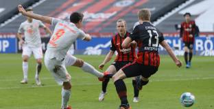 Айнтрахт изигра отличен мач и победи Байерн (видео)